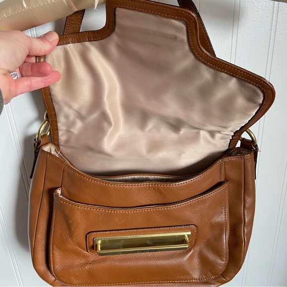 Coach Taylor Handbag F27481 Saddle Brown Leather Purse NOTE MAGNETIC CLOSURE - Picture 7 of 16